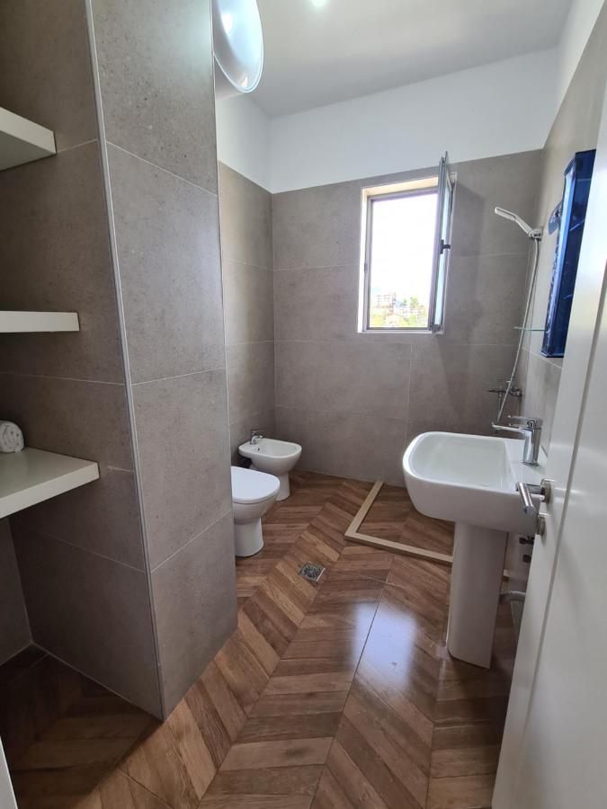 Ned'S Apartment Gjirokastra Zewnętrze zdjęcie